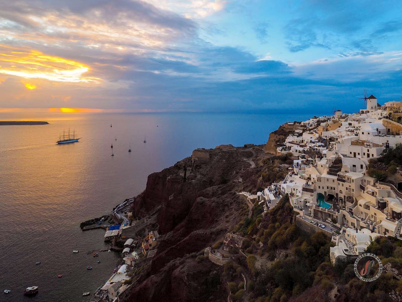 Surreal sunset at Oia
